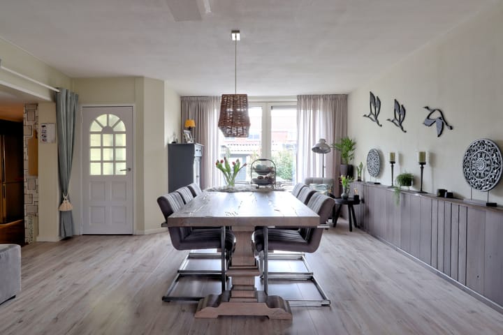 Foto 4 van Korte Voor 12