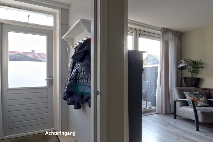 Foto 18 van Korte Voor 12