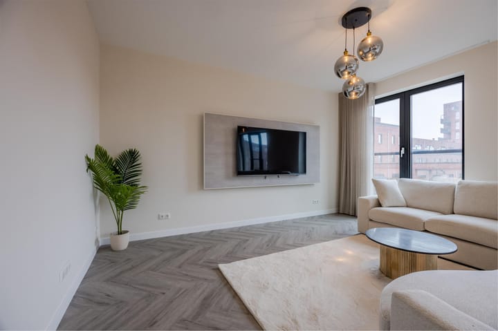 Foto 13 van Rosestraat 1121