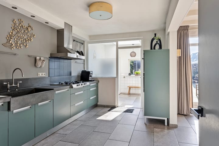 Foto 10 van Prins Bernhardlaan 24