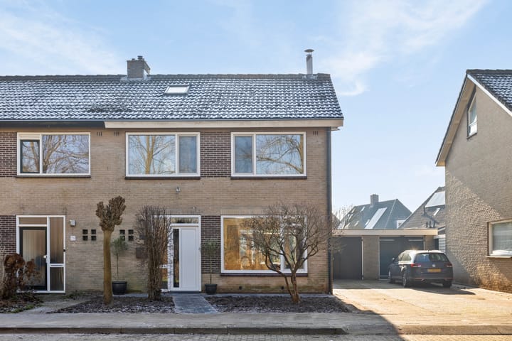 Foto 44 van Prins Bernhardlaan 24