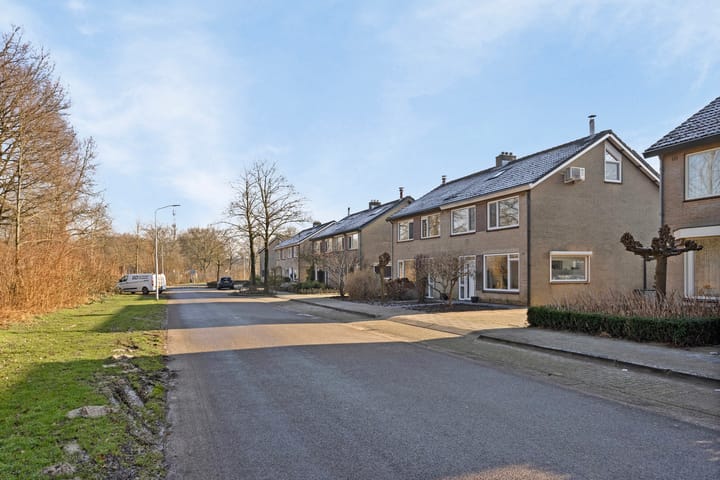 Foto 51 van Prins Bernhardlaan 24