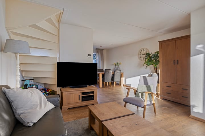 Foto 5 van van Heeckerenweg 69