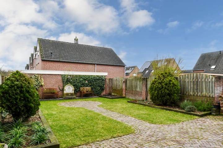 Foto 24 van Zuster Meritastraat 14