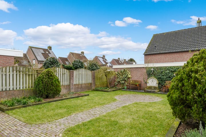 Foto 26 van Zuster Meritastraat 14