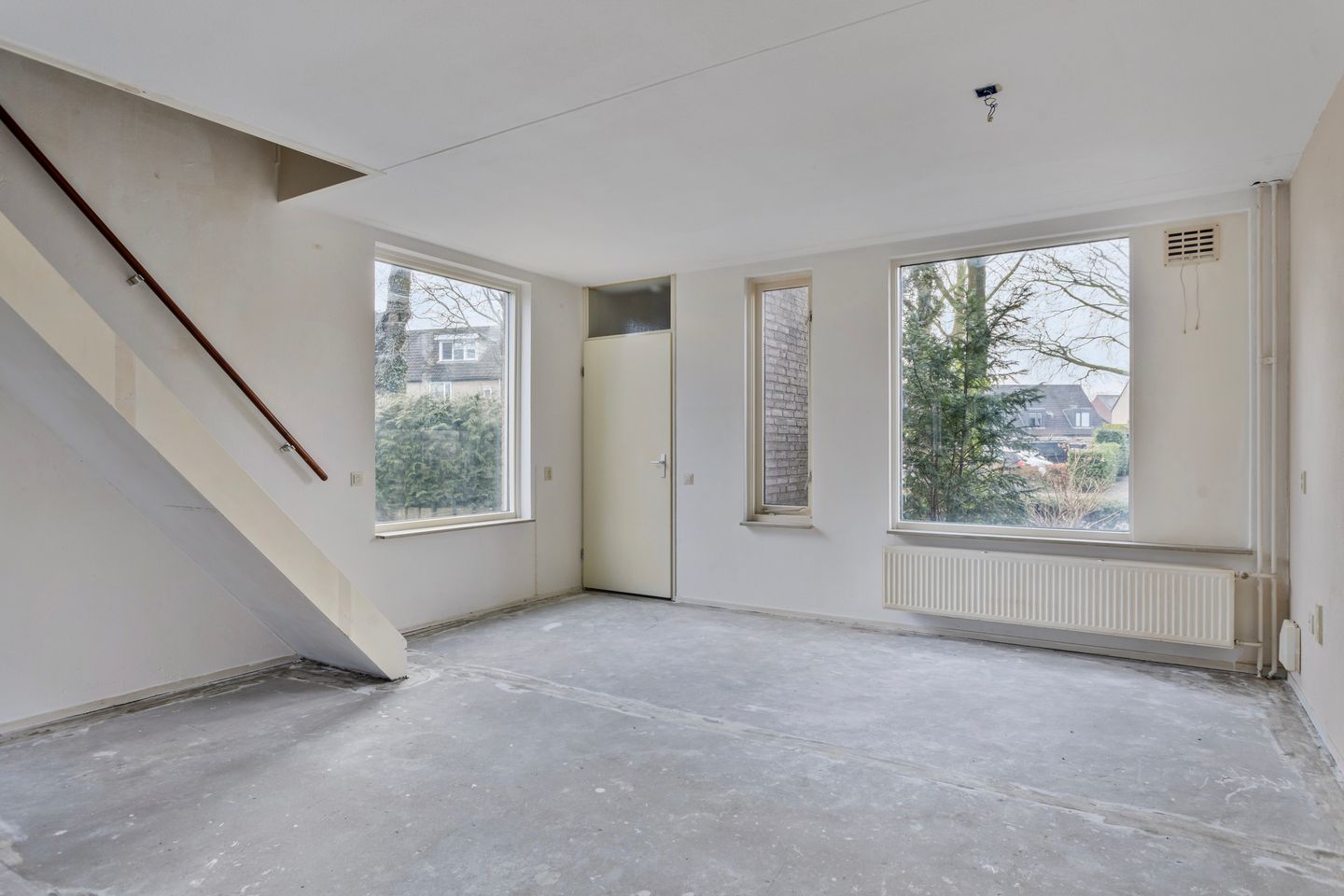 Photo 14 of Deken van Roestellaan 18