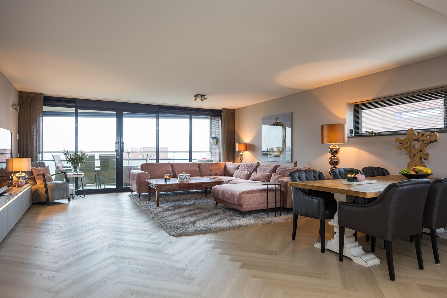 Foto 1 van Boulevard 1945 365-111