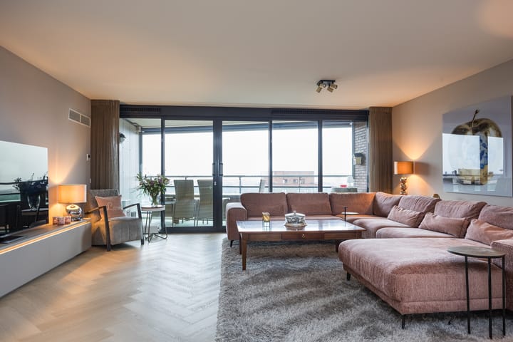 Foto 13 van Boulevard 1945 365-111