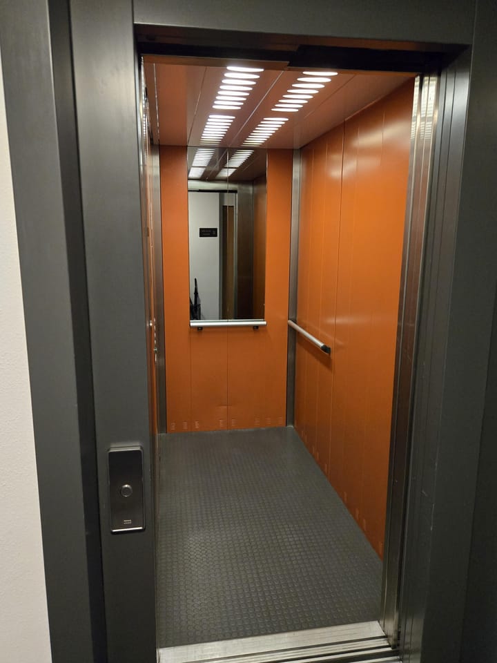 Foto 9 van Mariaplein 8