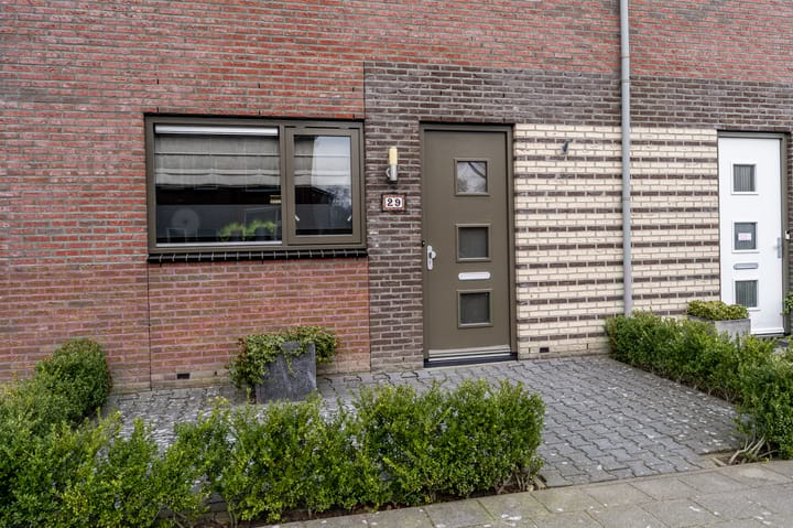 Foto 41 van Meezenbroekstraat 29