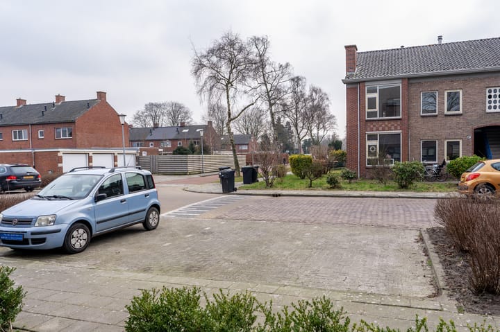 Foto 42 van Meezenbroekstraat 29