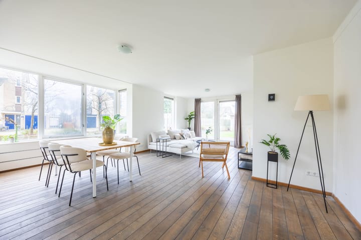 Foto 6 van Valerianuslaan 1