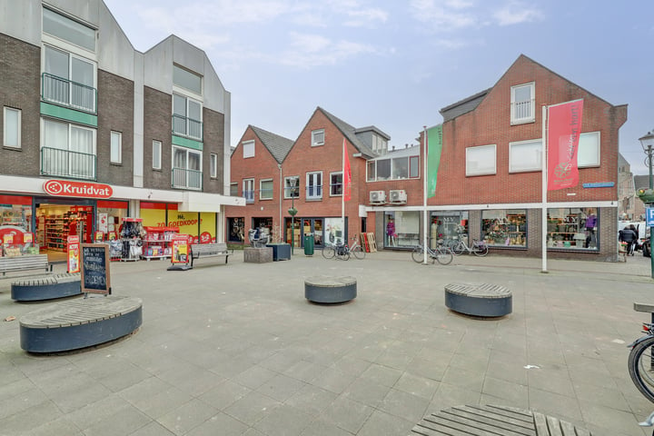 View photo of Badhuisstraat 1