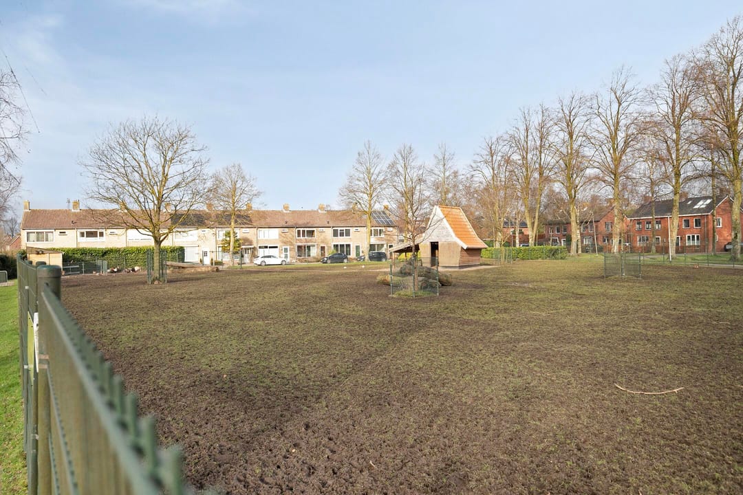 Foto 43 van Julianalaan 25