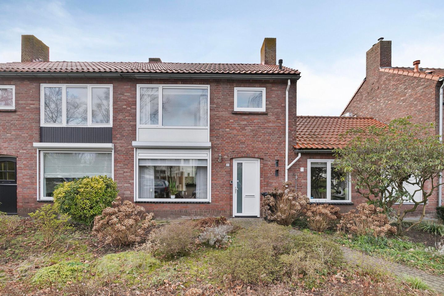 Foto 1 van Julianalaan 25