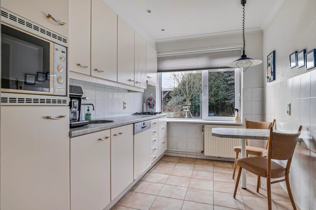 Foto 11 van Julianalaan 25