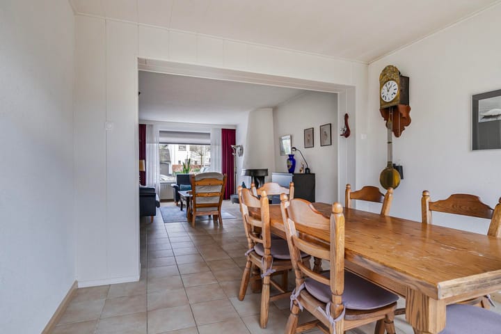 Foto 10 van Julianalaan 25