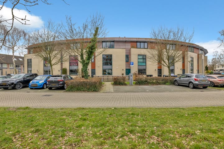 Foto 2 van Meindert Hobbemastraat 188