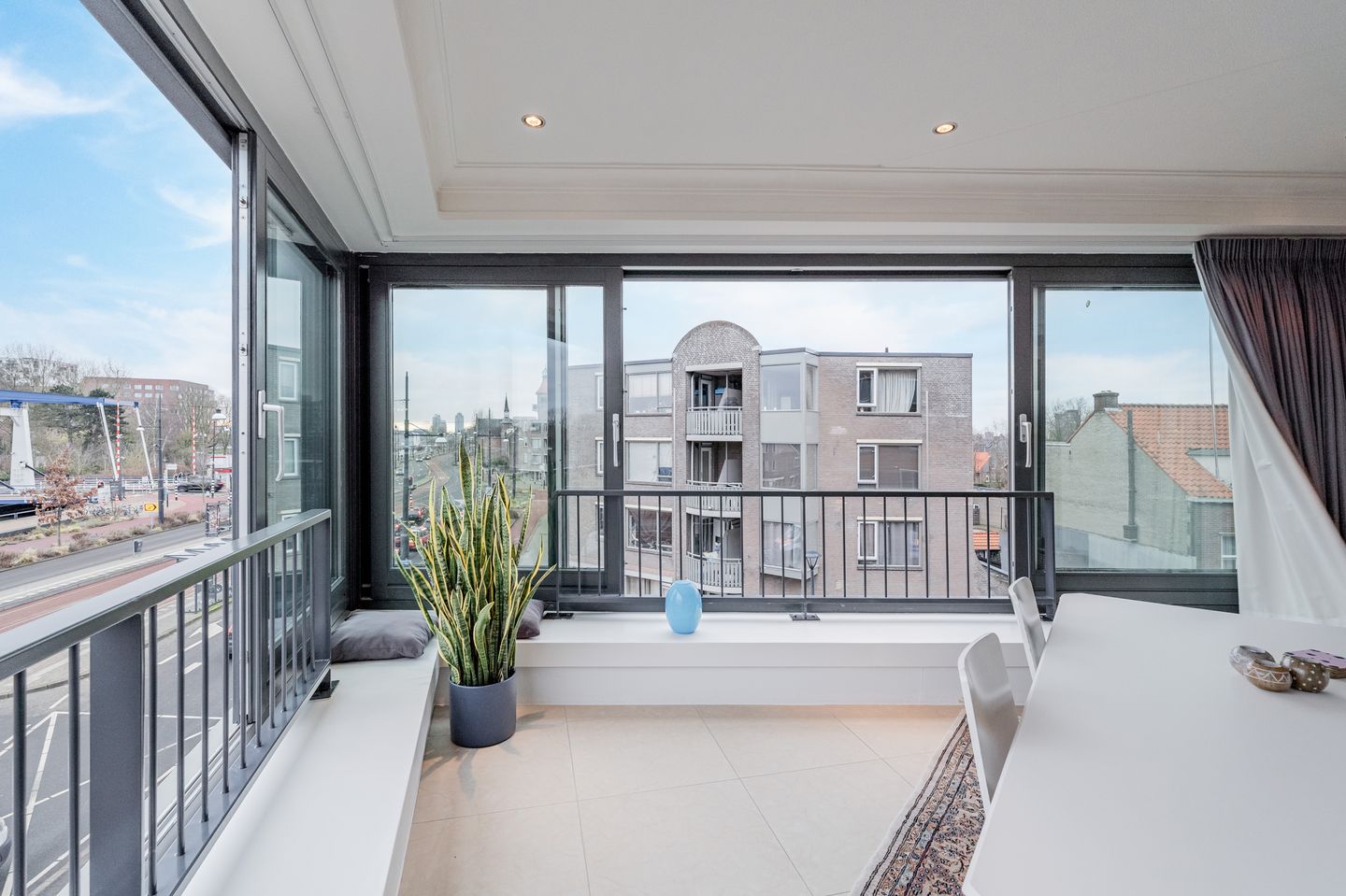 Foto 14 van Ouddiemerlaan 4-F