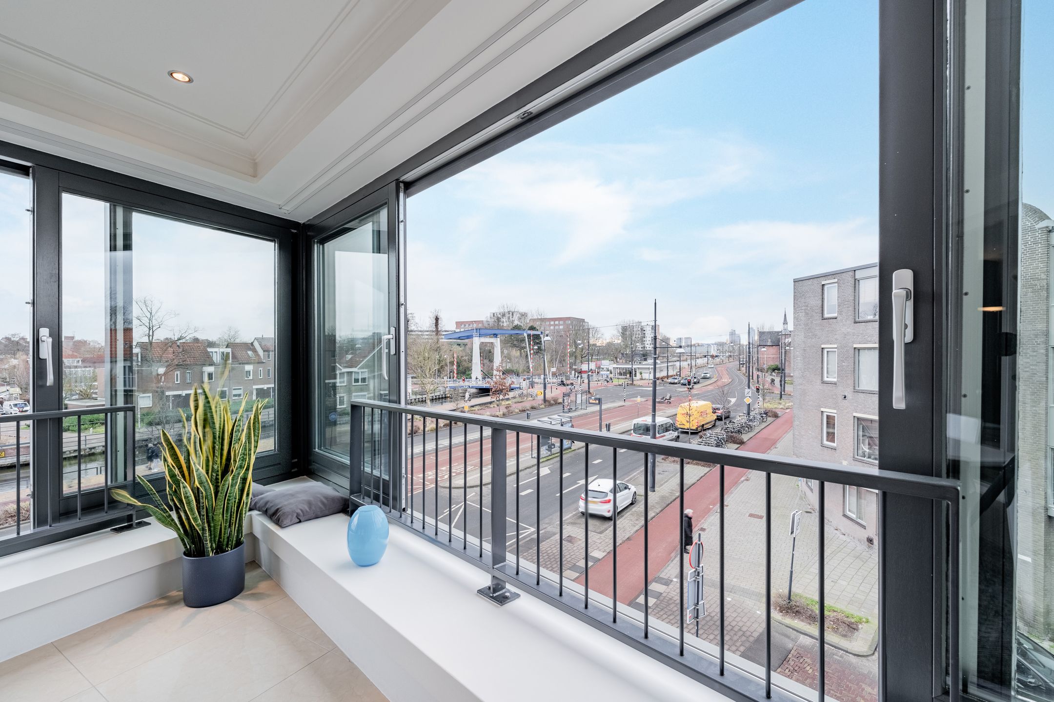 Foto 15 van Ouddiemerlaan 4-F