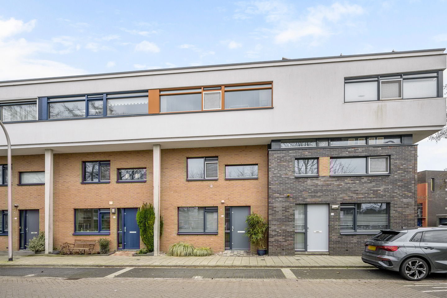 Foto 1 van Zuidpoldersingel 54