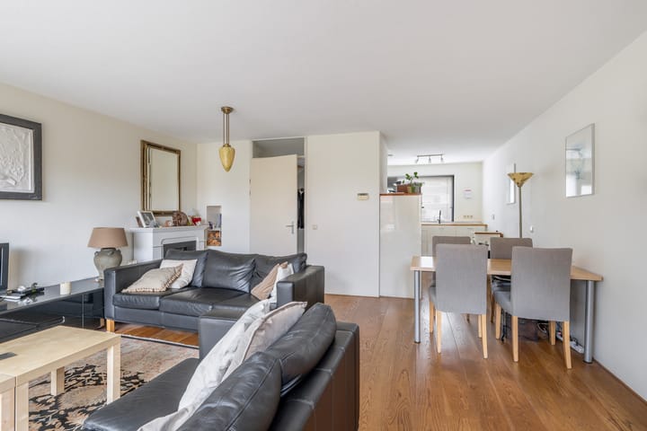 Foto 15 van Zuidpoldersingel 54