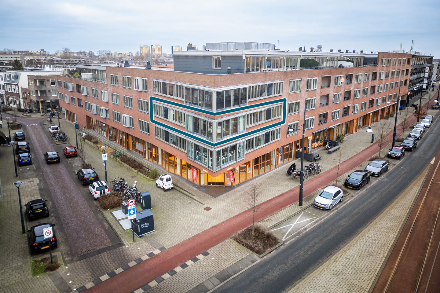 Foto 44 van Ouddiemerlaan 4-F