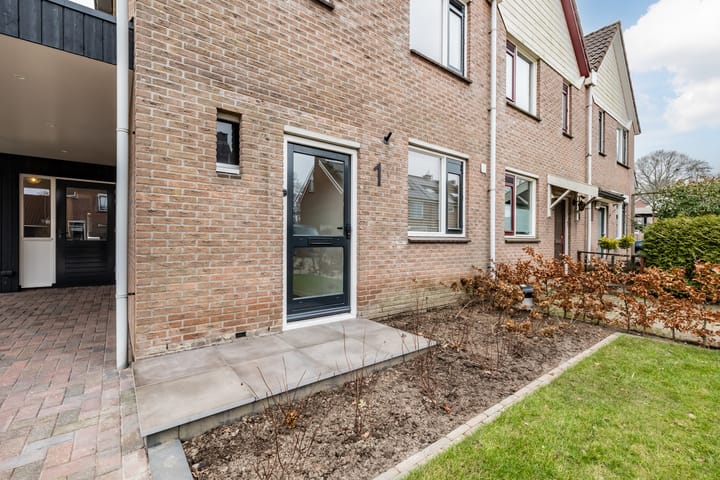 Foto 3 van Speenkruid 1