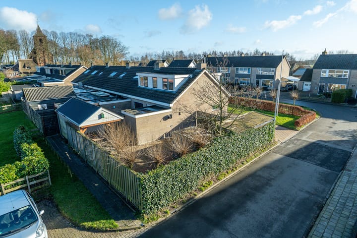 Foto 43 van de Woarven 18