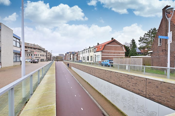 Foto 2 van Oosterengweg 45