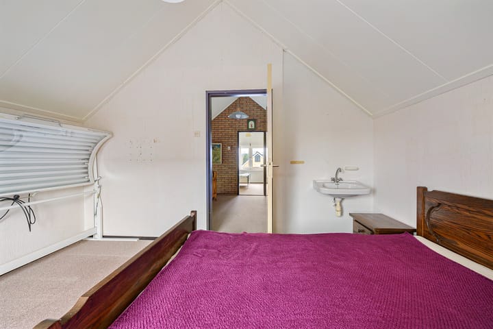 Foto 23 van Raiffeisenstraat 17