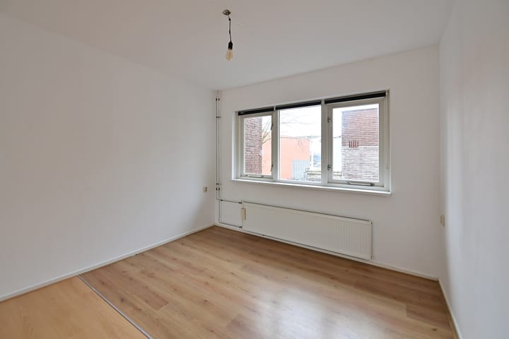 Foto 10 van Koninginneweg 64-A