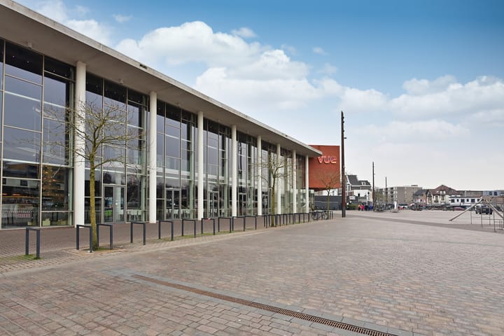 Foto 13 van Koninginneweg 64-A