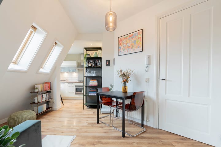 Foto 2 van Brederodestraat 73-4V