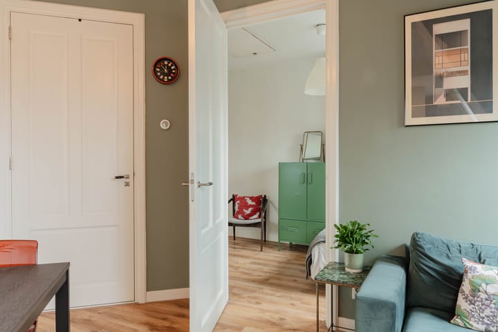 Foto 11 van Brederodestraat 73-4V