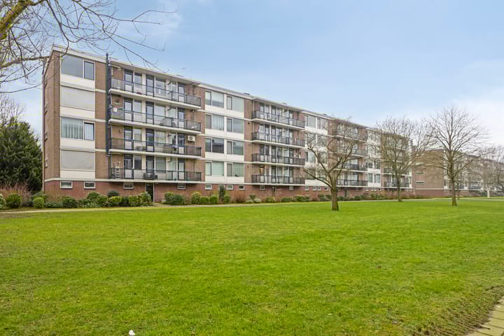 Foto 1 van Van Karnebeekstraat 31