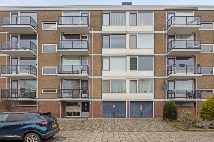 Foto 2 van Van Karnebeekstraat 31