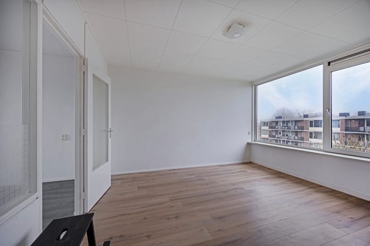 Foto 13 van Van Karnebeekstraat 31