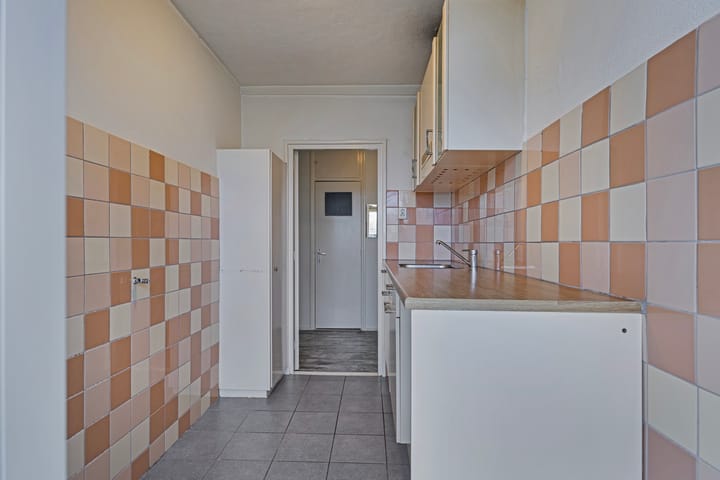 Foto 16 van Van Karnebeekstraat 31