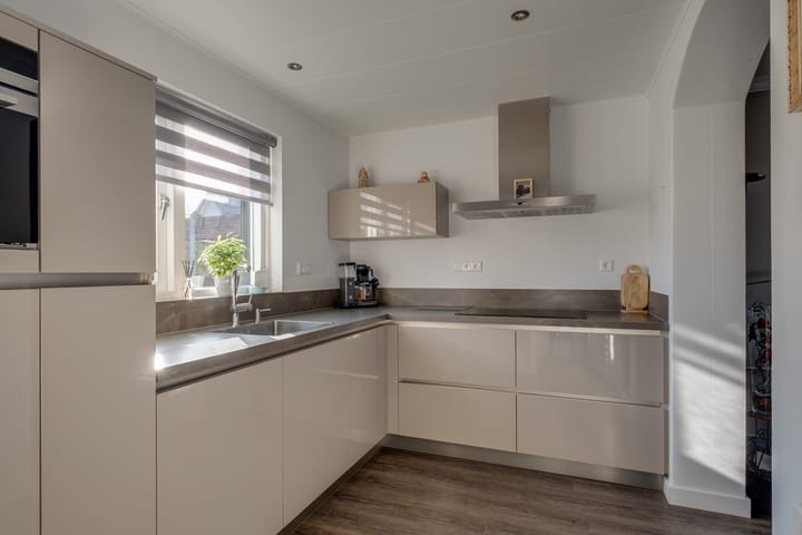 Foto 6 van Morsmanshof 77