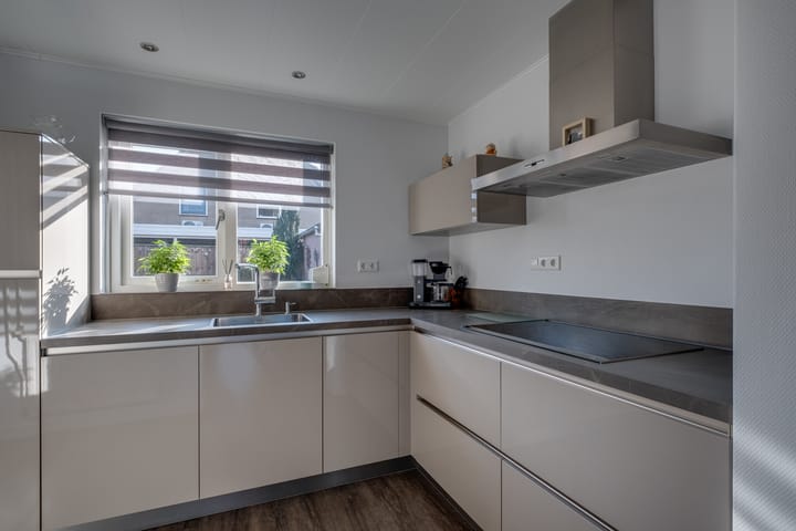 Foto 10 van Morsmanshof 77