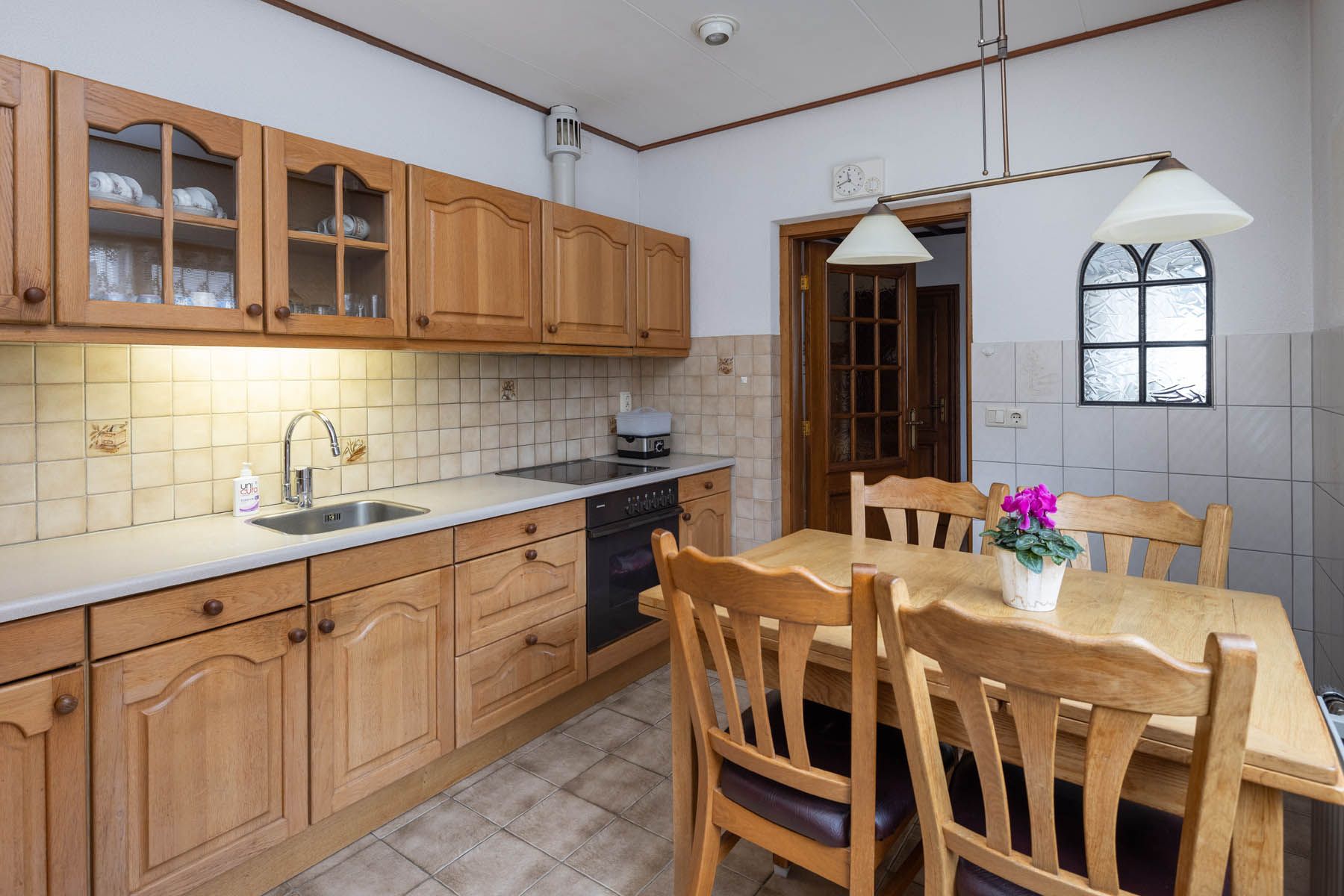 Foto 9 van Twekkelerweg 231