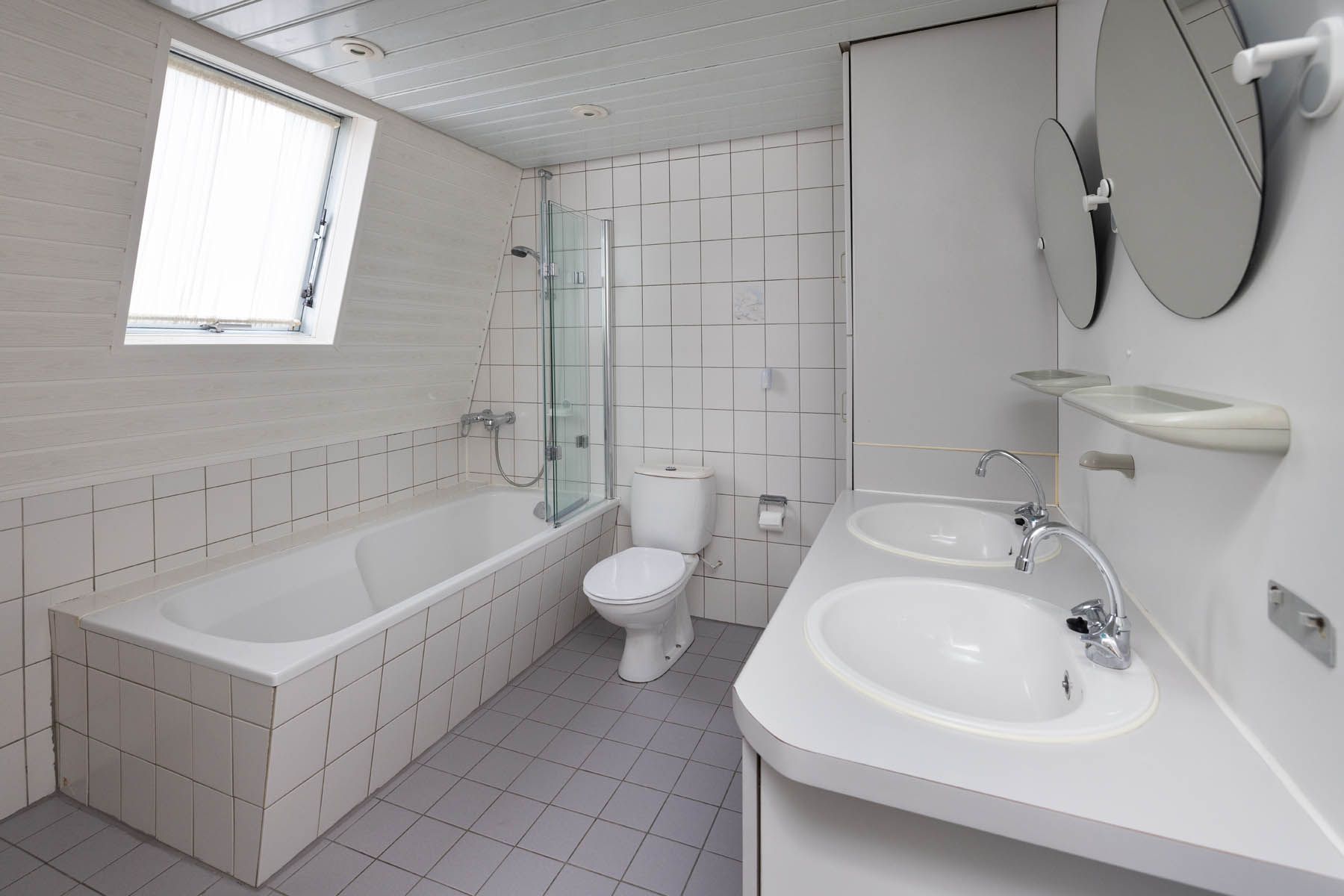 Foto 15 van Twekkelerweg 231