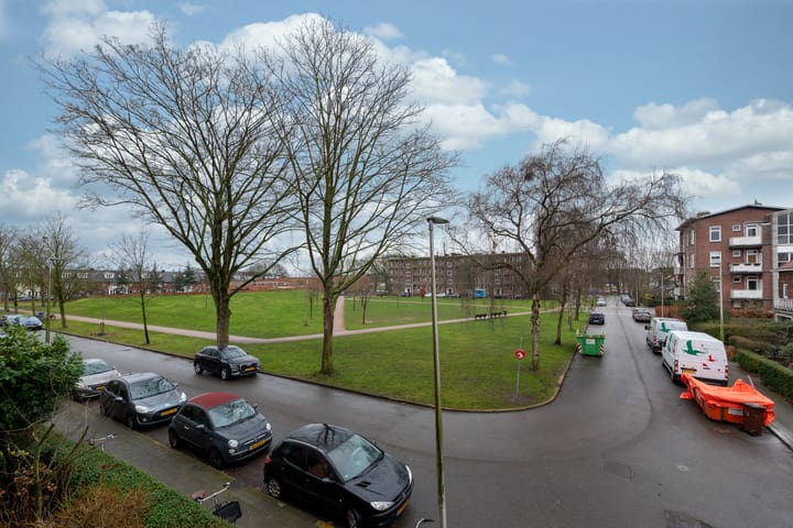 Foto 5 van Victor Hugoplantsoen 14-B1