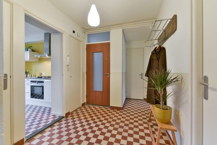 Foto 22 van Victor Hugoplantsoen 14-B1