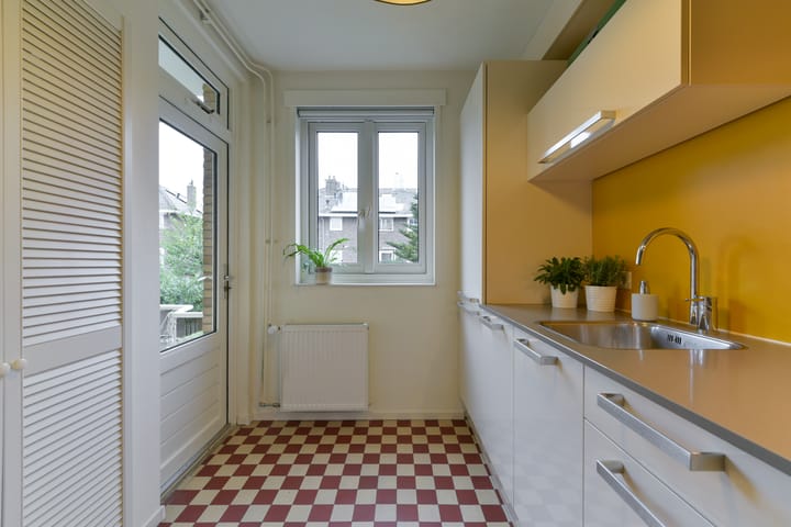 Foto 24 van Victor Hugoplantsoen 14-B1