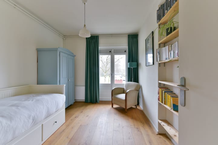 Foto 26 van Victor Hugoplantsoen 14-B1