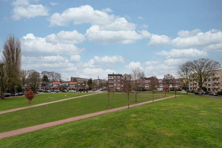 Foto 37 van Victor Hugoplantsoen 14-B1