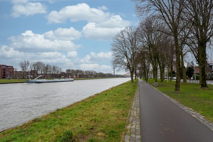 Foto 39 van Victor Hugoplantsoen 14-B1