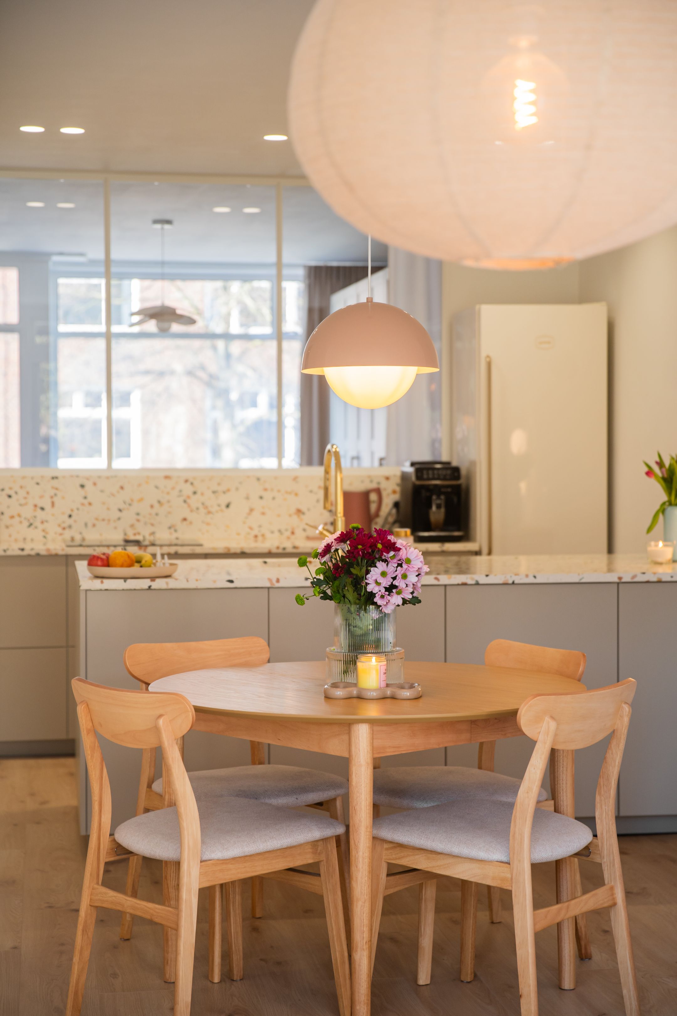 Foto 33 van Schepenstraat 10-B